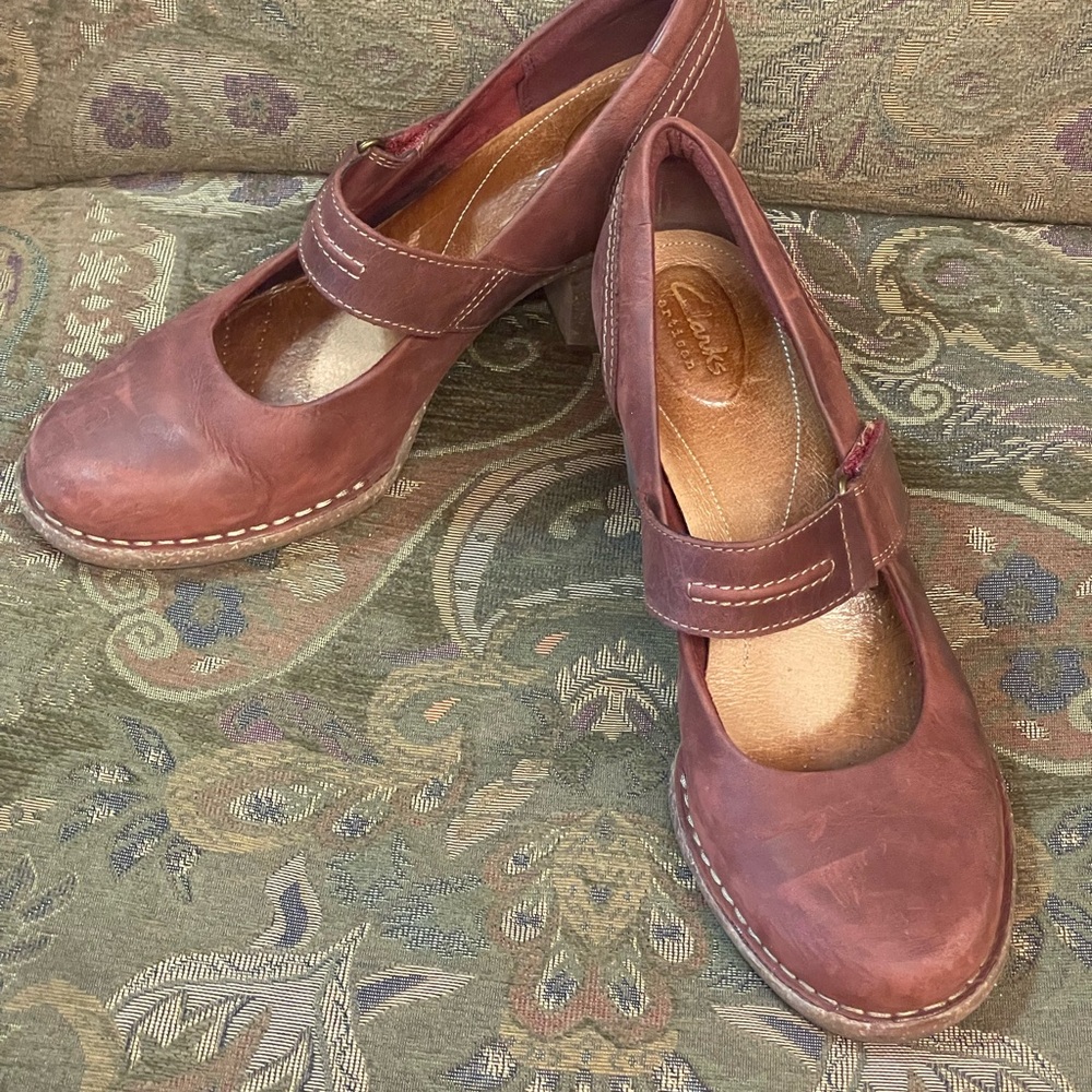 Clarks - Women's Carleta Prato Mary Jane Heels Sz 9